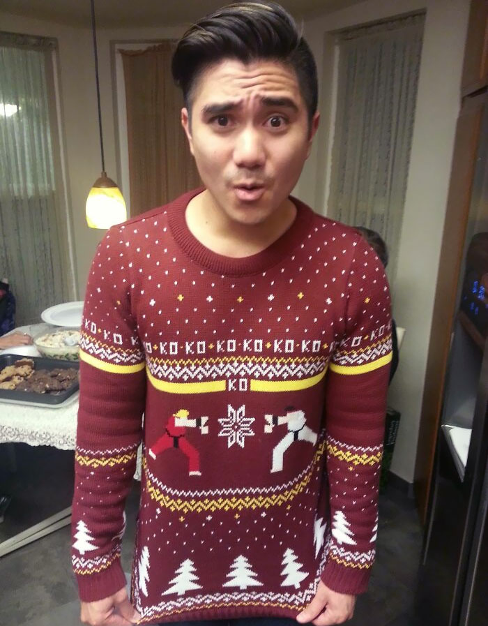 My Cousin's Christmas Sweater Ko