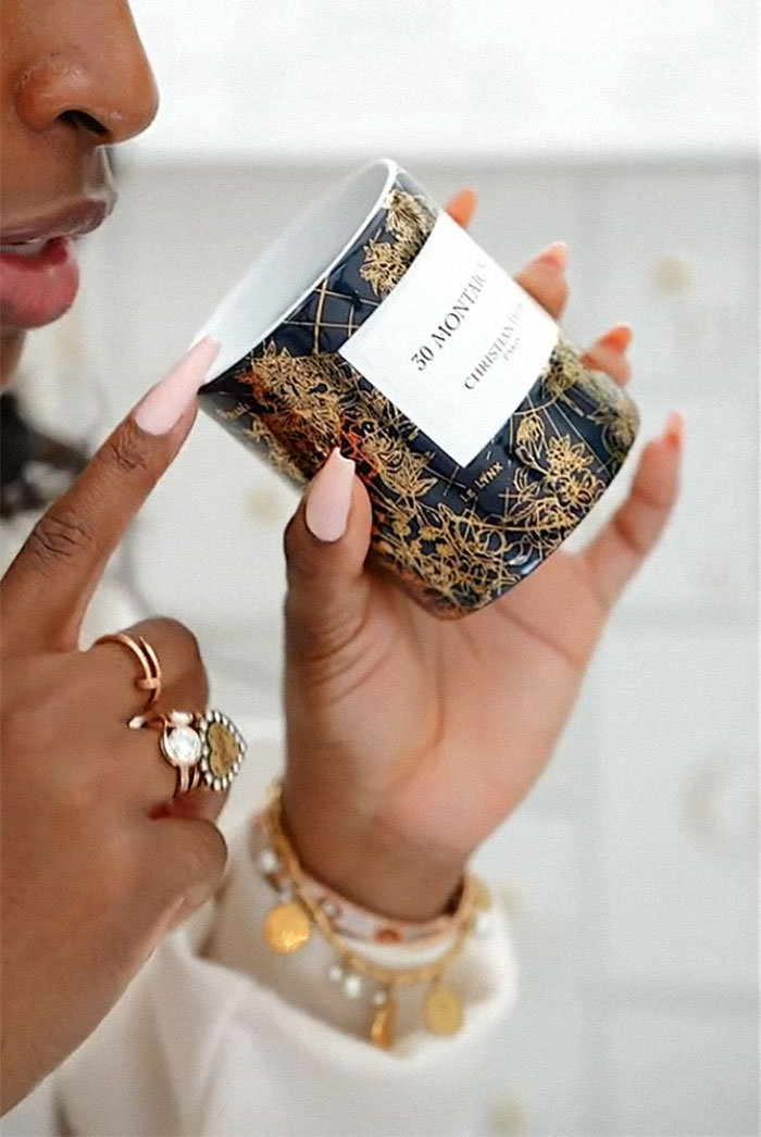 "Day 24 Should Have Been A Full Refund!": The Internet Slams Dior After Woman Shows What's Inside Their $3,500 Advent Calendar "Day 24 Should Have Been A Full Refund!": The Internet Slams Dior After Woman Shows What's Inside Their $3,500 Advent Calendar