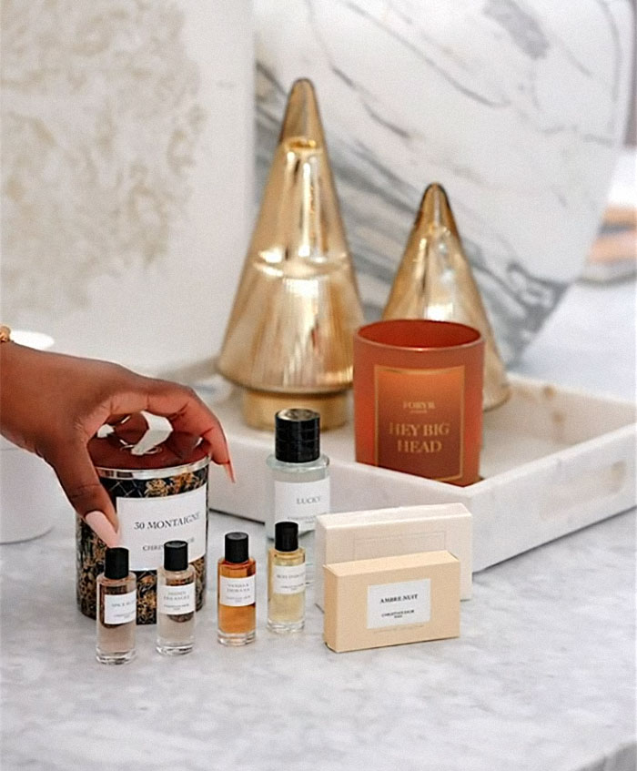 "Day 24 Should Have Been A Full Refund!": The Internet Slams Dior After Woman Shows What's Inside Their $3,500 Advent Calendar "Day 24 Should Have Been A Full Refund!": The Internet Slams Dior After Woman Shows What's Inside Their $3,500 Advent Calendar