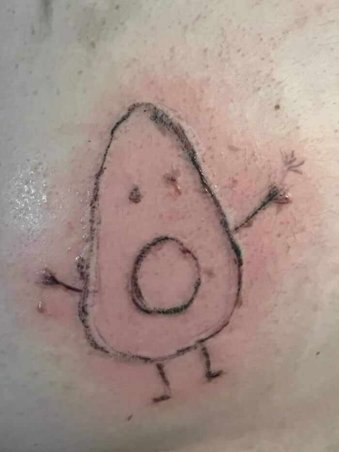 A Friend Of Mine Shared Her "First Tattoo, What Do You Think?" I Think It Needs To Be Scraped Out, Girl. Yikes