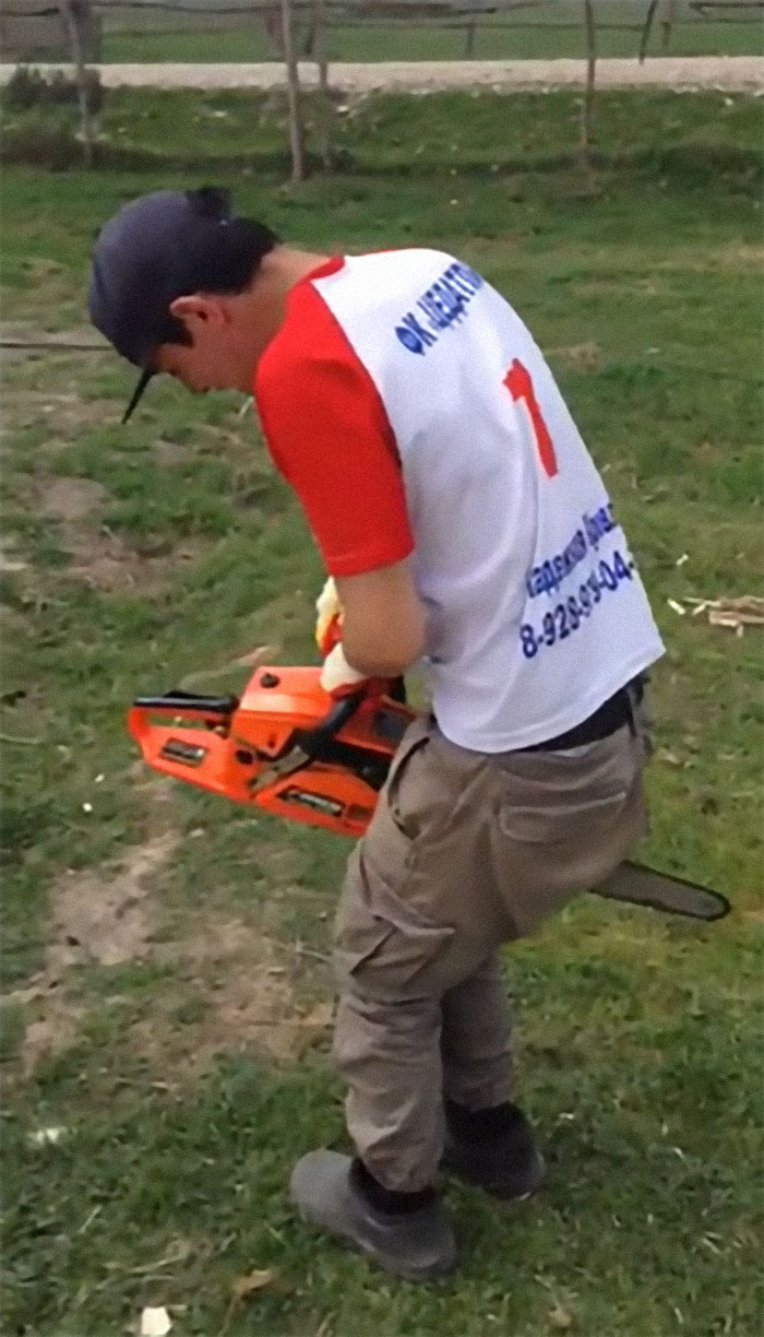 Interesting Way Of Starting Up His Chainsaw