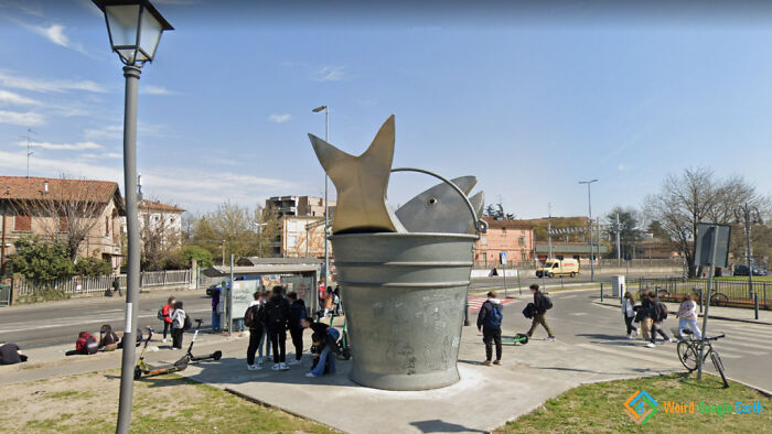 "Giant Bucket Of Fish". Location: Emilia-Romagna, Italy