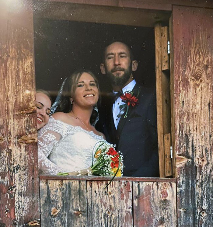 My Friends Got Married. Did Not Know They Were Taking A Photo In The Window And Photobombed The Picture