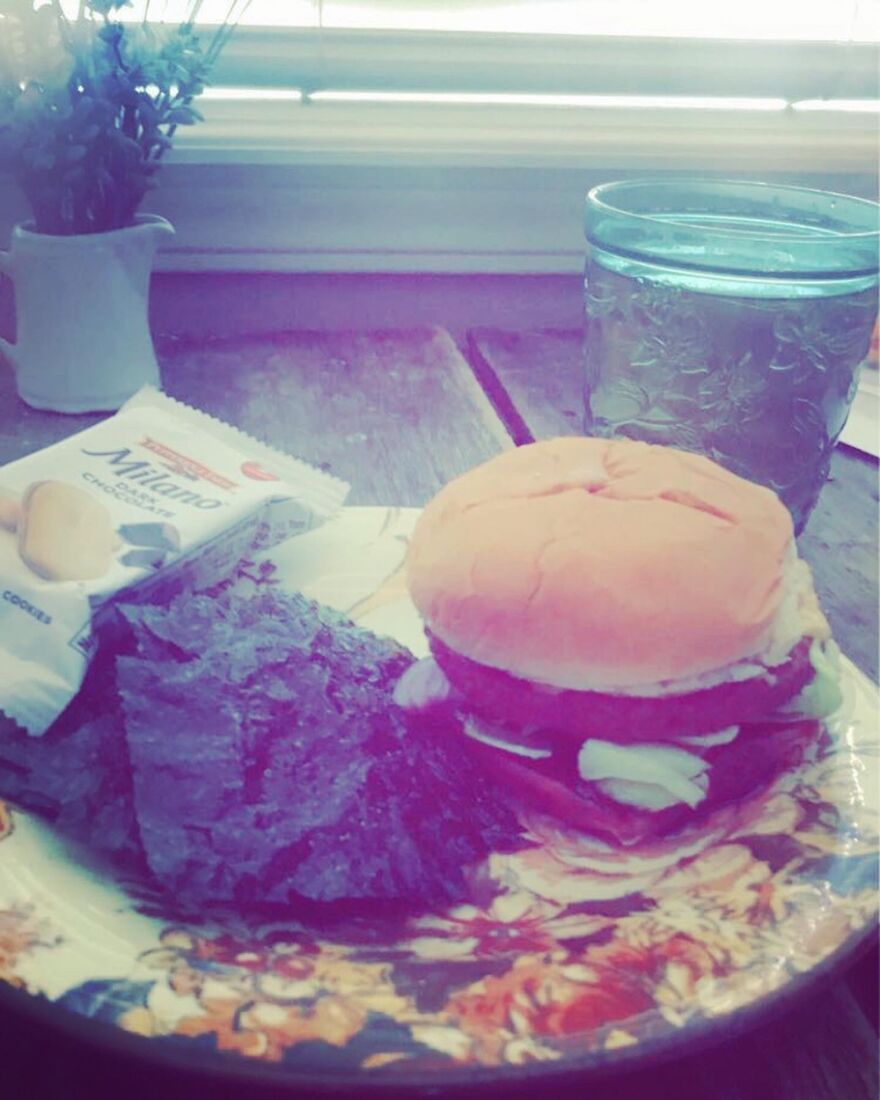 Veggie Burger With Seaweed Chips And Milano Cookies