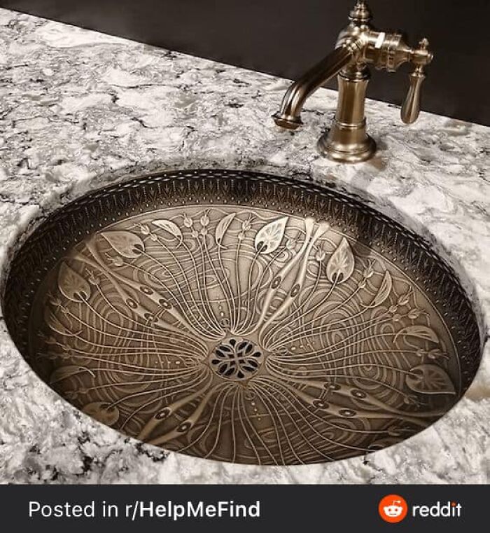 This Came Through On R/Helpmefind. It’s Gorgeous, But I Ain’t Cleaning It