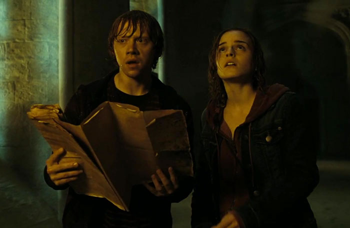 Rupert Grint And Emma Watson (Harry Potter And The Deathly Hallows: Part 2)
