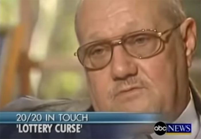The Dark Side Of Winning The Lottery: Person Shares Examples Of How Winning Big Can Ruin Your Life The Dark Side Of Winning The Lottery: Person Shares Examples Of How Winning Big Can Ruin Your Life