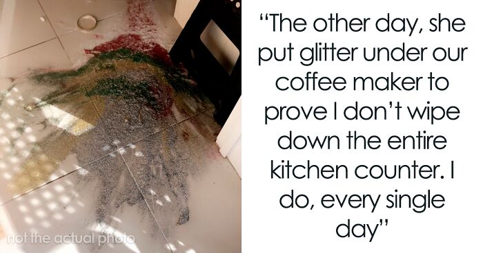 Wife Sets A Glitter Trap For Husband To Test His Housework, He Pours His Heart Out Online: “I Don’t Know How I’m Going To Survive The Holidays”