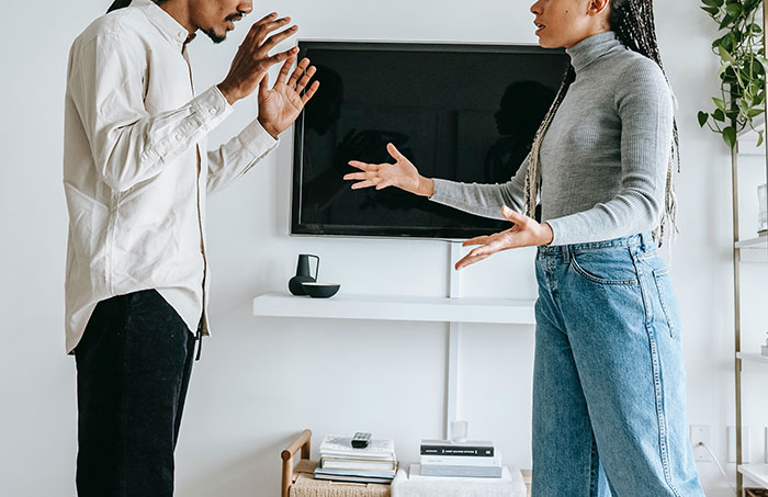 Wife Doesn't Attend Her Husband's Promotion Dinner All Because Of Her Picky Eating, The Internet Gives Her A Wake-Up Call Wife Doesn't Attend Her Husband's Promotion Dinner All Because Of Her Picky Eating, The Internet Gives Her A Wake-Up Call