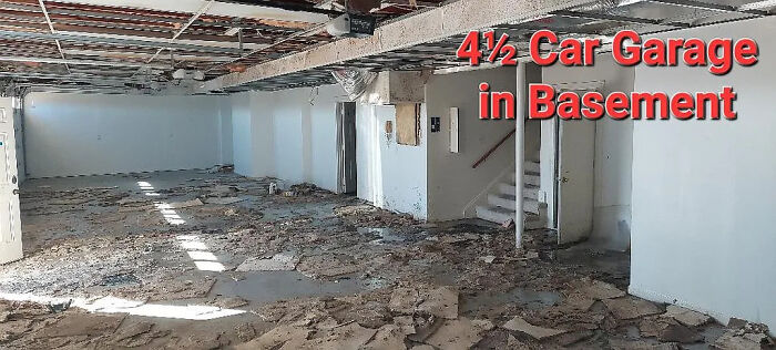 Honest Listing On Zillow Of A Property In Flames, Shared By This Landlord, Got Bought By A British Family Honest Listing On Zillow Of A Property In Flames, Shared By This Landlord, Got Bought By A British Family