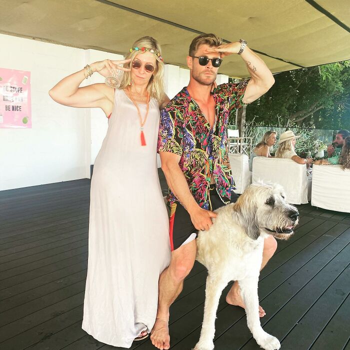 Chris Hemsworth With His Mother Leonie Hemsworth Chris Hemsworth With His Mother Leonie Hemsworth