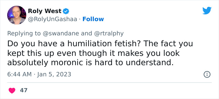 Retired Football Player Is Shocked To See ‘Tampons For Men’ At The Store, Finally Learns What Tampons Actually Are Retired Football Player Is Shocked To See ‘Tampons For Men’ At The Store, Finally Learns What Tampons Actually Are