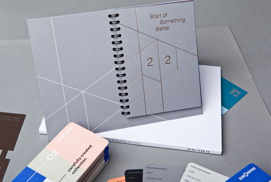 Calendar "Start Of Something Better" - Calendars / Other Print (Magazines; Newspapers; Calendars) By Odb