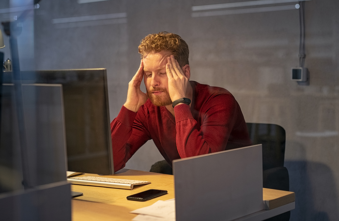 Burned-Out Employee Asks For A Pay Raise, Is Told To ‘Go Get Another Offer’ And He Maliciously Complies Burned-Out Employee Asks For A Pay Raise, Is Told To ‘Go Get Another Offer’ And He Maliciously Complies