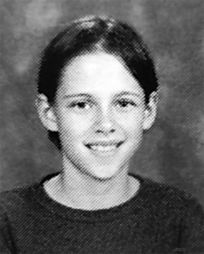 Picture of Kristen Stewart in yearbook