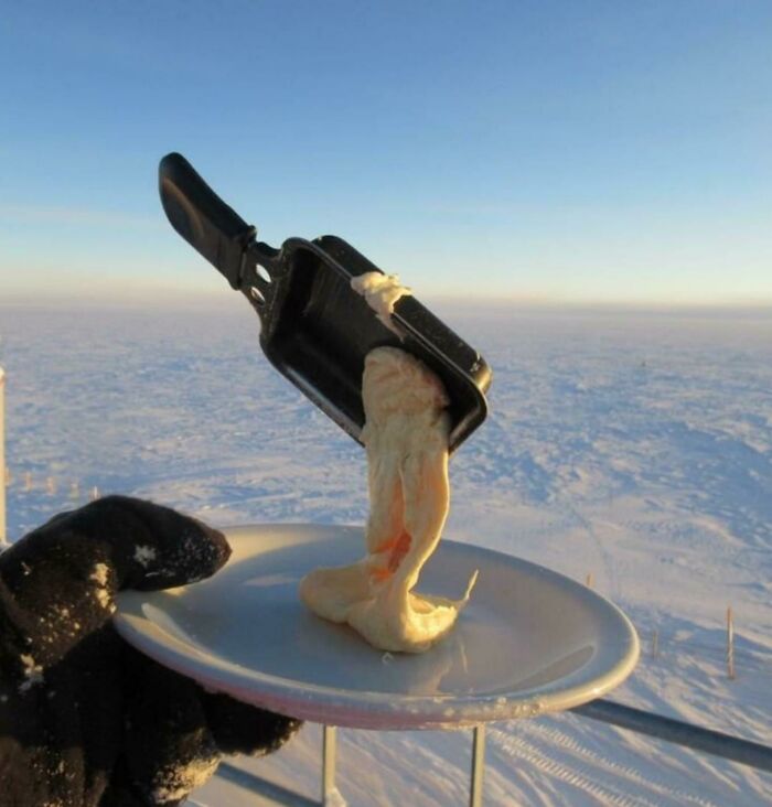 This Is What Happens To Food In Antartica At -94°f/-70°c