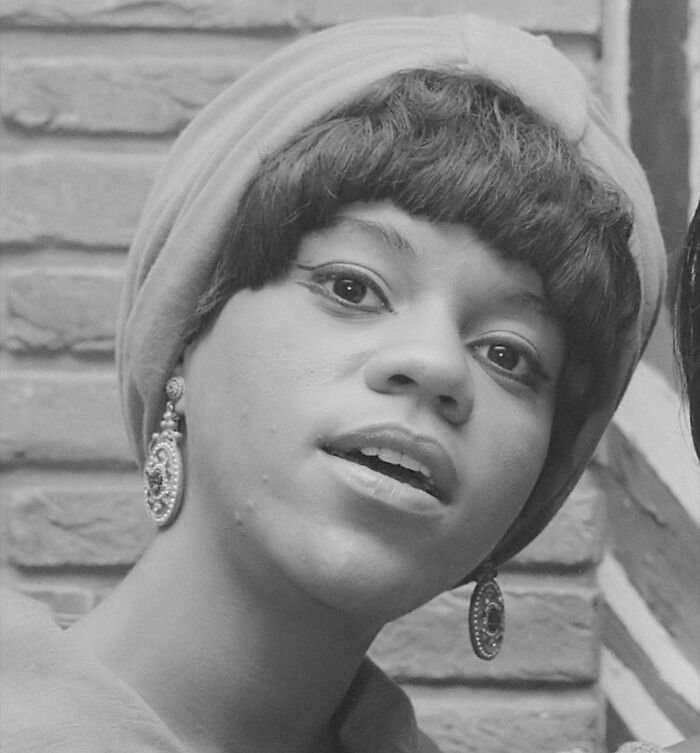 Black and white picture of Florence Ballard looking