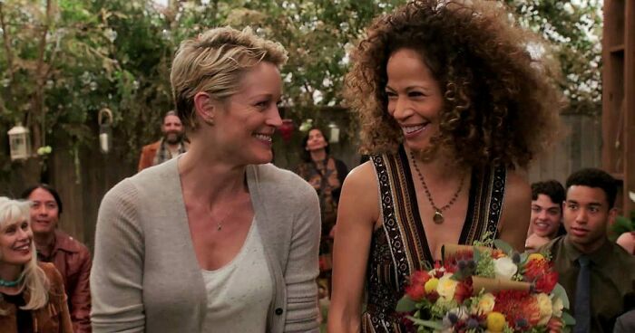 Stef And Lena smiling 