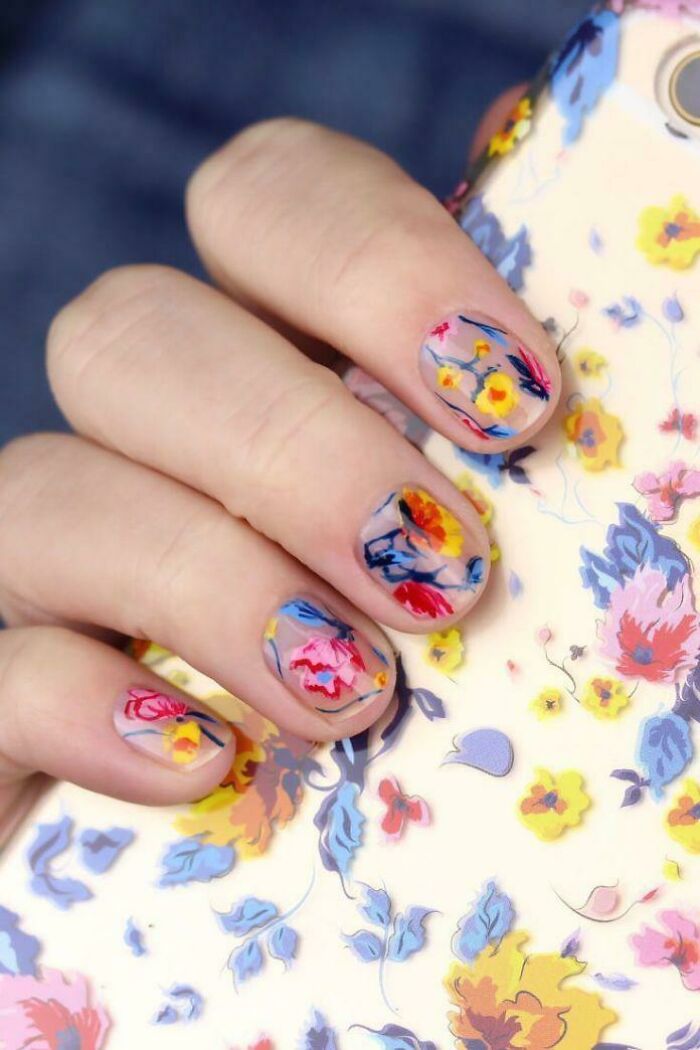 Hand Painted Floral Nail Design