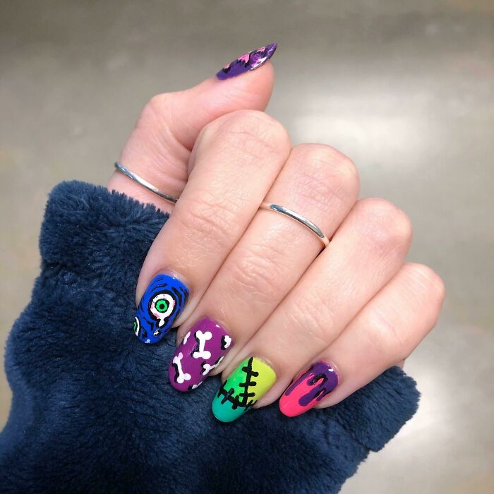 Halloween Pop Art Nails