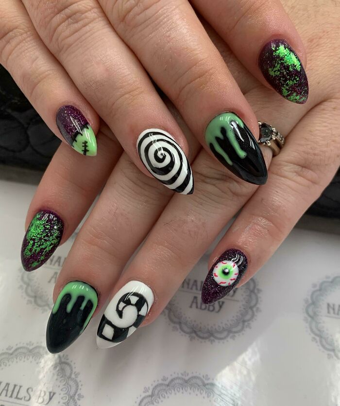 I’ve Been Trying So Hard To Up My Nail Art Game This Past Year. I Started Out With Zero Skill Or Confidence And Am Happy With How I’m Improving!