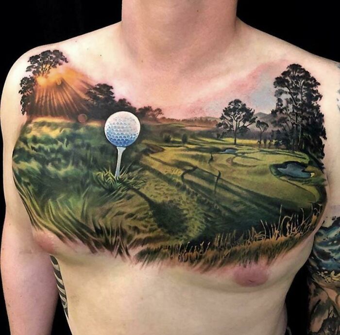 Este tatuaje de golf