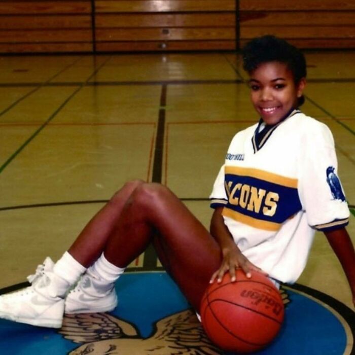 Picture of Gabrielle Union in yearbook