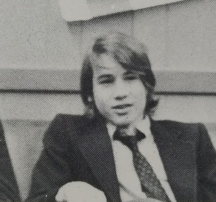 Picture of David Duchovny in yearbook