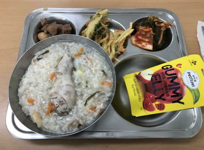 Elementary School Lunch In South Korea