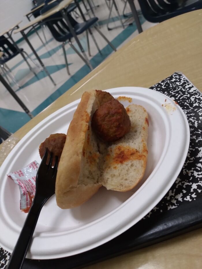 Daughters Middle School Lunch