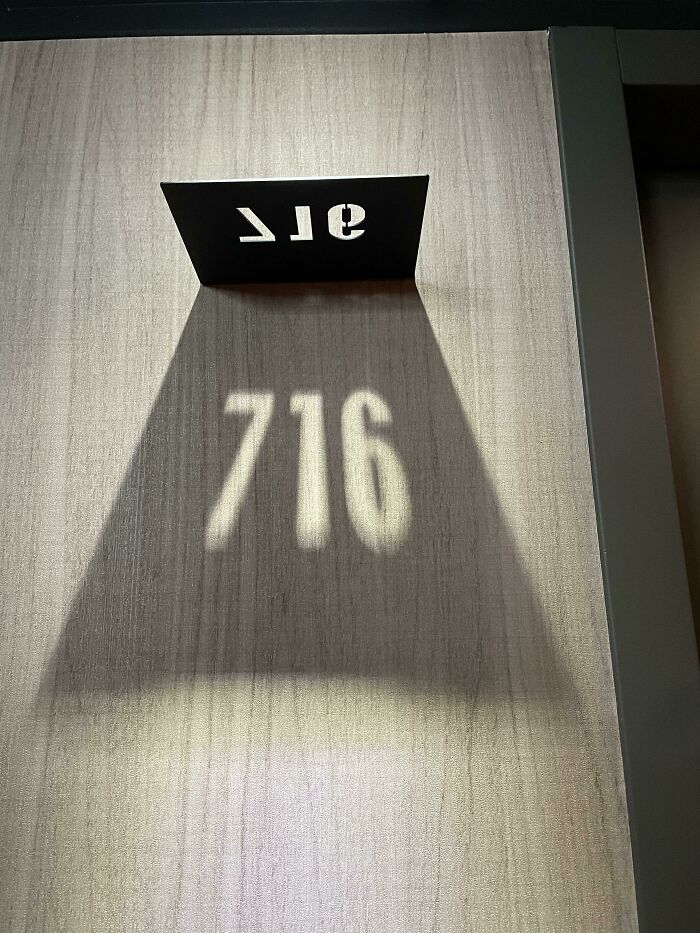  Los números de las habitaciones de este hotel 