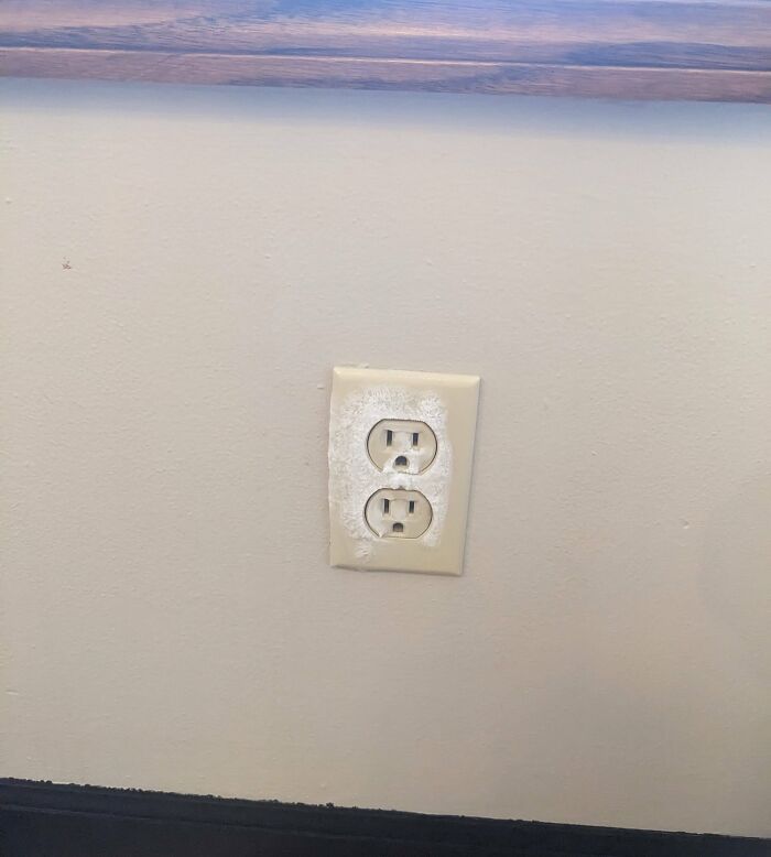 The Outlet Is Freezing Again