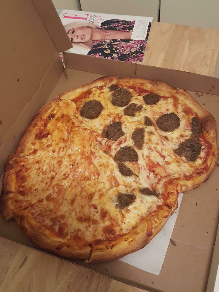 "Heart-Shaped" Valentine's Day Pizza