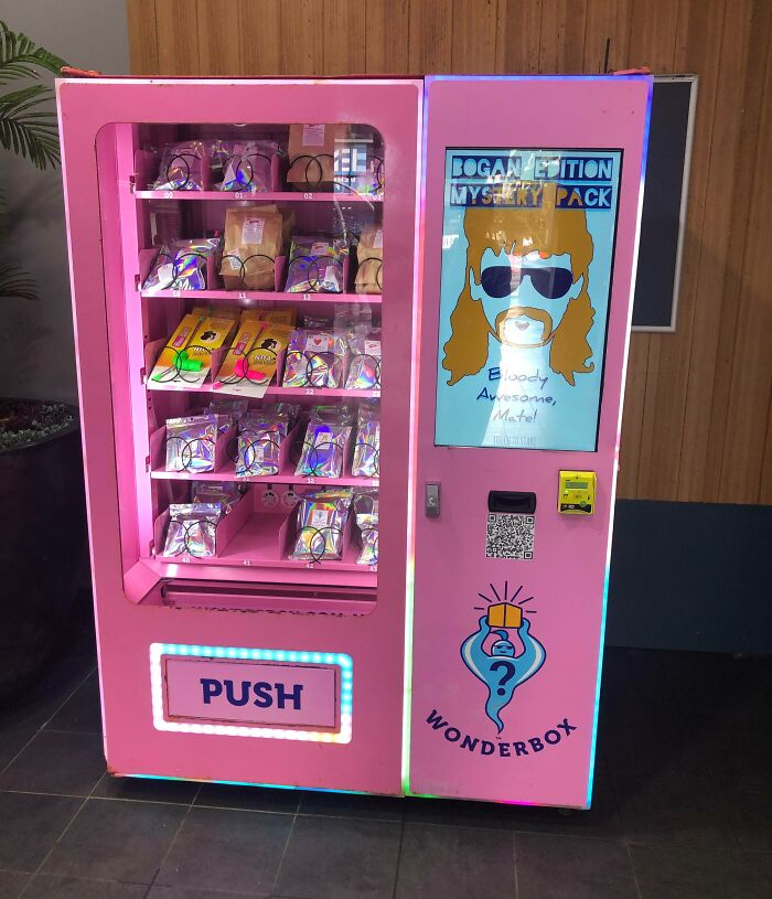 Vending Machine I Found In The Gold Coast