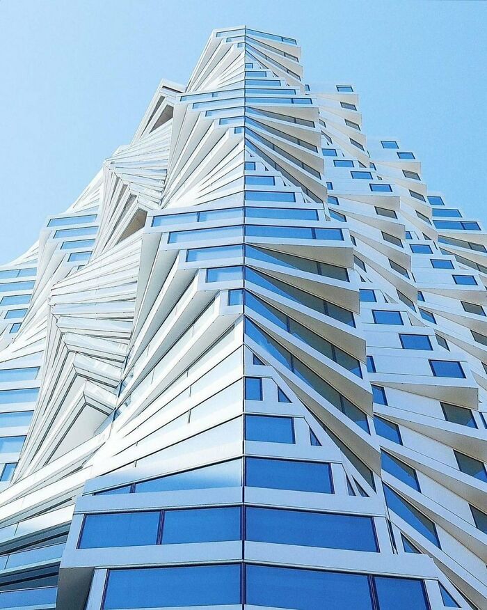 Mira Tower, San Francisco, USA, Designed By Studio Gang In 2014