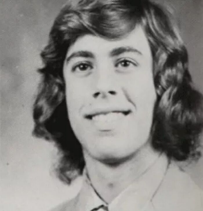 Picture of Jerry Seinfeld in yearbook