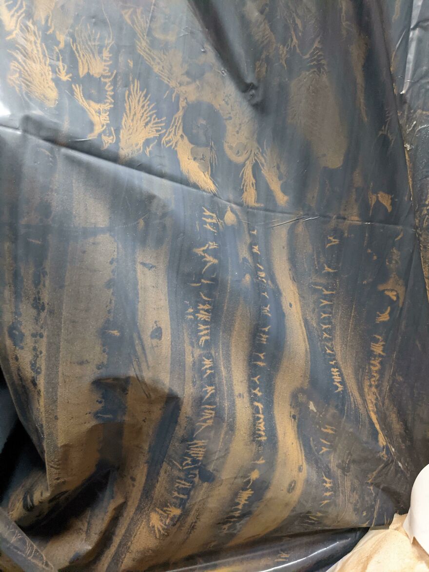 I Threw Out Some Ground Cinnamon At Work And It Spontaneously Created Art And Extra Terrestrial Hieroglyphs