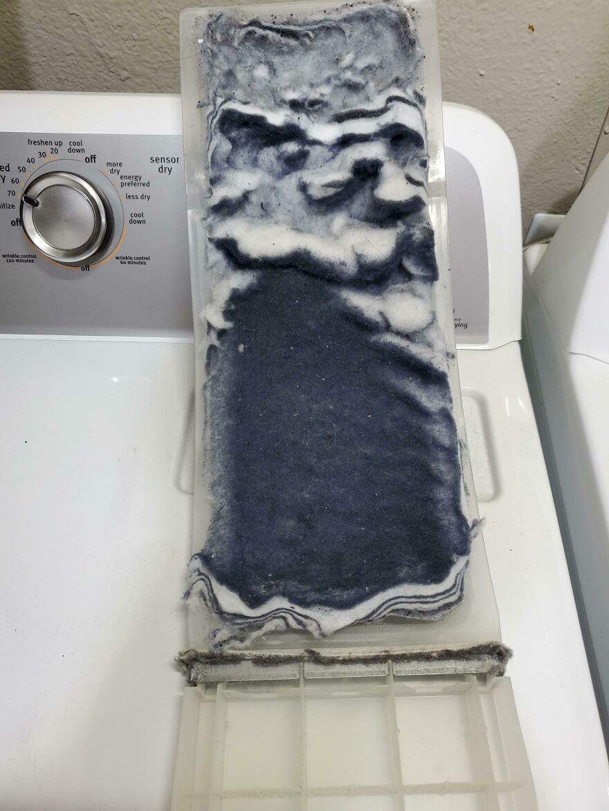 Haven't Cleaned The Dryer Filter In A While. Been Alternating Lights And Darks