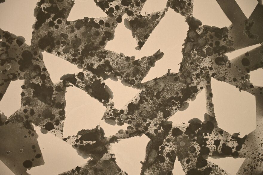 Uncontrollably Leeking Spray Paint Can That Changed Everything