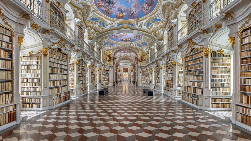 Gold 2022 Architecture / Interiors, "Libraries - Inspiration In Past And Present"