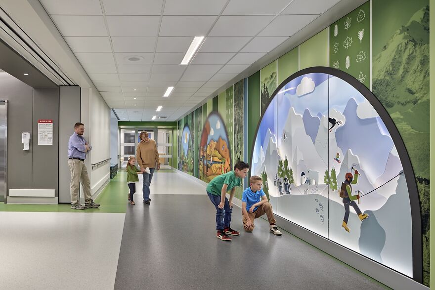 Boston Children's Hospital Hale Family Clinical Building Experiential Design - Other / Exhibition Design By Arthouse Design, United States