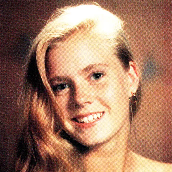 Picture of Amy Adams in yearbook
