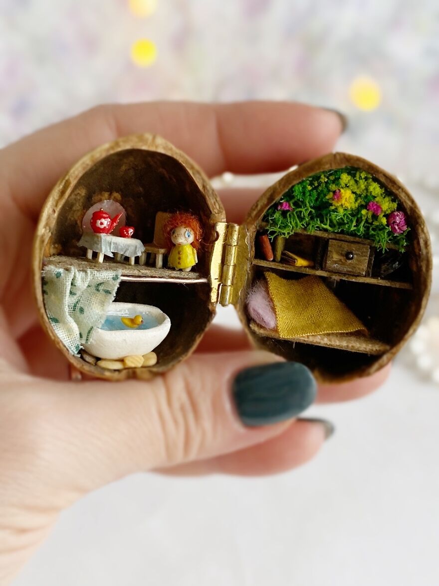I Create Tiny Worlds Inside Walnut Shells (21 Pics)