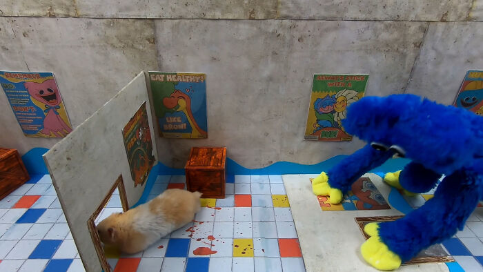 My Hamster Escapes From Hostile Huggy Wuggy In The Awesome Poppy Playtime Maze That I Made (12 Pics) My Hamster Escapes From Hostile Huggy Wuggy In The Awesome Poppy Playtime Maze That I Made (12 Pics)
