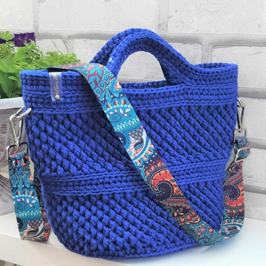 Hand-Woven Tote Cotton Bag With Handles