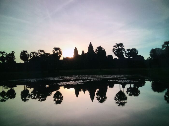 Close And Far. Looks Cool Either Way