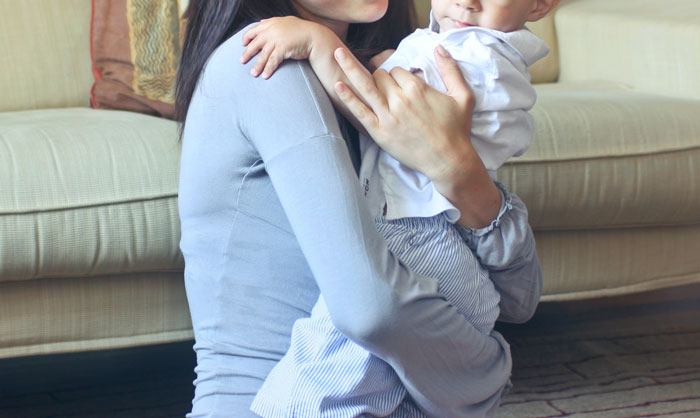 Dad Livid His Daughter Objects To Babysitting His 5 Y.O. Twins, Even Though She Lives With Him Rent-Free Dad Livid His Daughter Objects To Babysitting His 5 Y.O. Twins, Even Though She Lives With Him Rent-Free