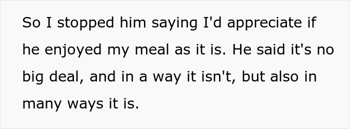 Guy Doesn't Allow Sister's BF To Ruin His Italian Dish With Asian Hot Sauce, Drama Ensues Guy Doesn't Allow Sister's BF To Ruin His Italian Dish With Asian Hot Sauce, Drama Ensues