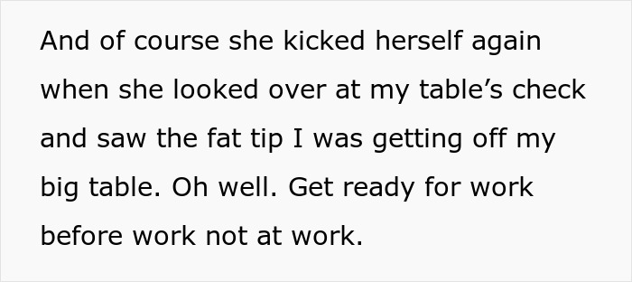Waitress Loses Her Well-Tipping Table After Absolutely Insisting She Needs To Do Her Makeup For 15 Minutes Waitress Loses Her Well-Tipping Table After Absolutely Insisting She Needs To Do Her Makeup For 15 Minutes