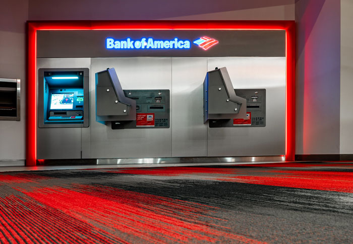 Discussion Online Ensues After Woman Shares How She Was 'Creeped Out' Visiting This Bank With No Staff And A Video Chat Option Discussion Online Ensues After Woman Shares How She Was 'Creeped Out' Visiting This Bank With No Staff And A Video Chat Option